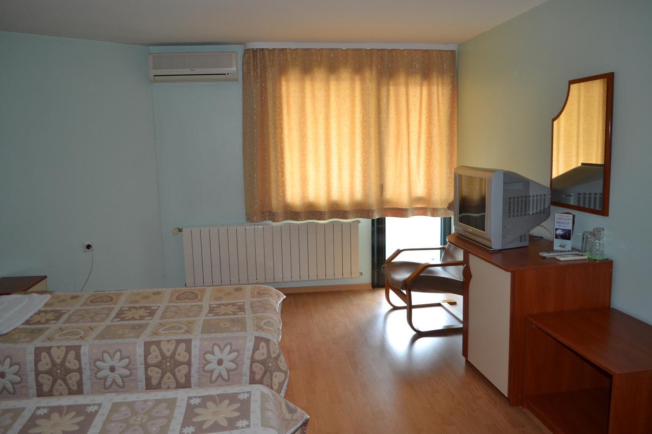 Hotel Perla Gorna Oryakhovitsa Exterior photo